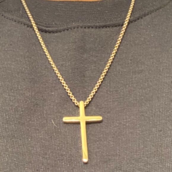 Men’s Gold Cross Necklace - Picture 10 of 14